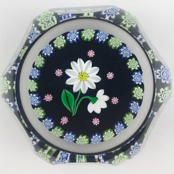 Perthshire 1995D Daisies Lampwork Flower Millefiori Garland Faceted Paperweight - Picture 7 of 16